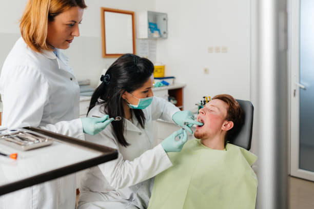 Best Dentist for Tooth Abscess  in Attica, MI